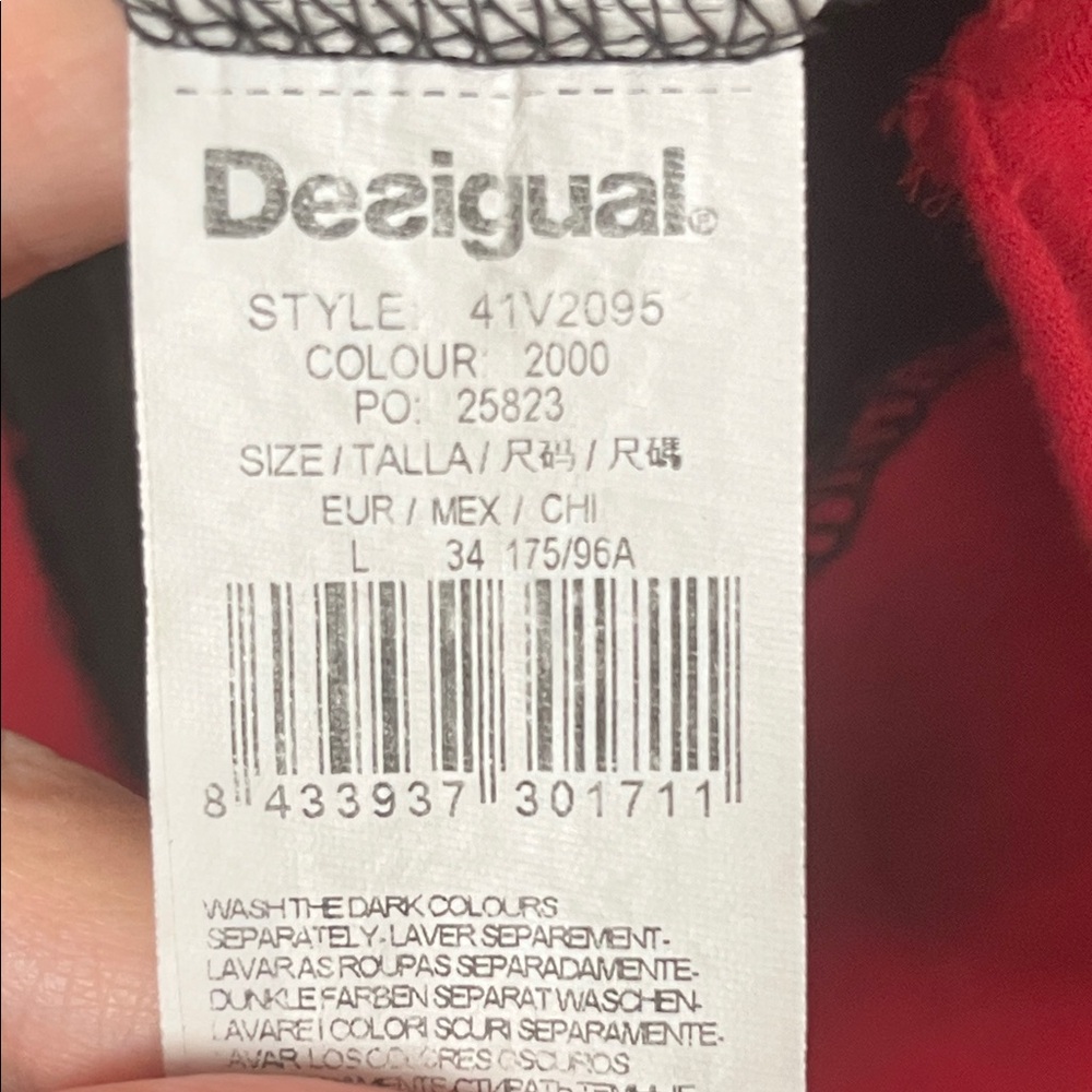 Desigual Red and Black Floral short dress, vintage, medium. - Picture 11 of 11